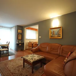  Apartmán Apartament Tais